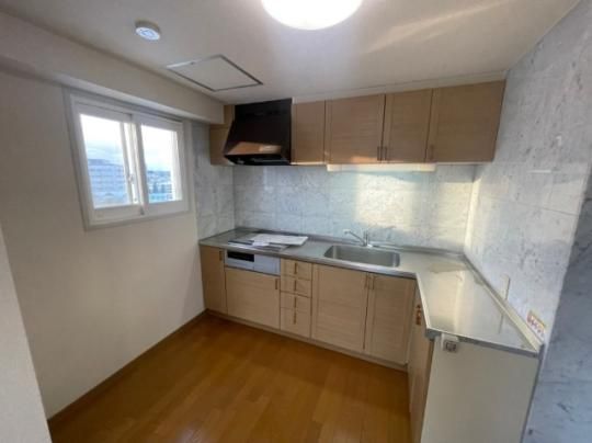 �y���̑��z�@�L�b�`��