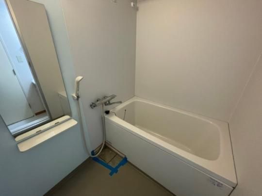 �y���̑��z�@�o�X�^�V�����[