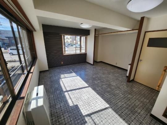 �y���̑��z�@���r���O