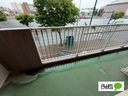 �y���̑��z�@�o���R�j�[