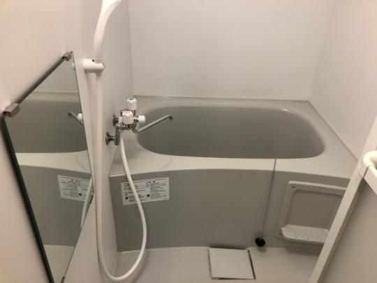 �y���̑��z�@�o�X�^�V�����[