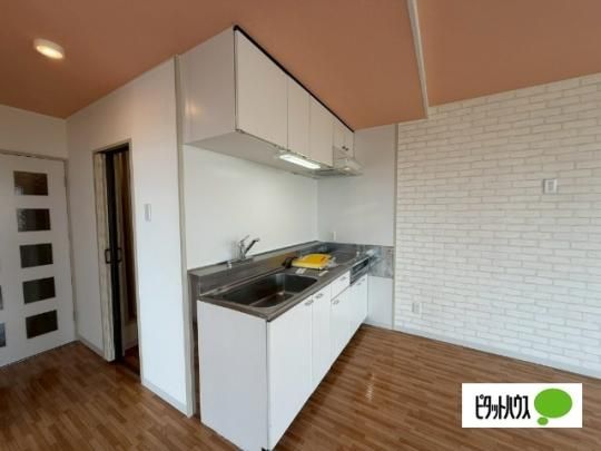 �y���̑��z�@�L�b�`��