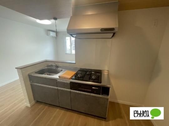 �y���̑��z�@�L�b�`��