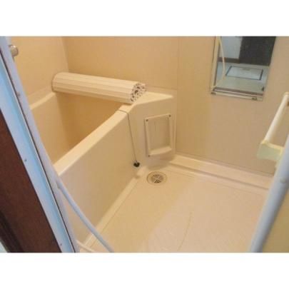 �y���̑��z�@�o�X�^�V�����[