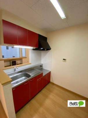 �y���̑��z�@�L�b�`��