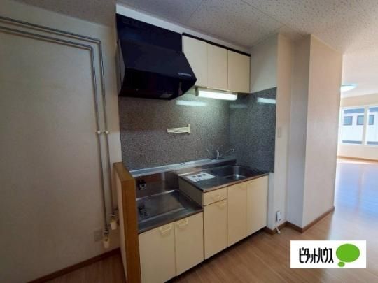 �y���̑��z�@�L�b�`��