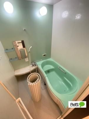 �y���̑��z�@�o�X�^�V�����[