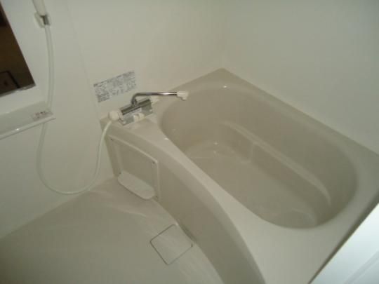 �y���̑��z�@�o�X�^�V�����[