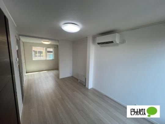 �y���̑��z�@���r���O