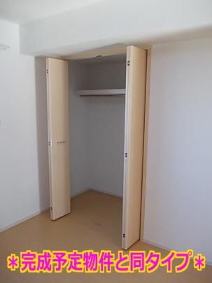 �y���̑��z�@���r���O