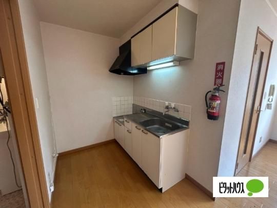 �y���̑��z�@�L�b�`��