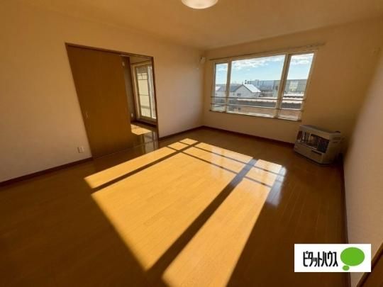 �y���̑��z�@���r���O