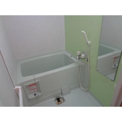 �y���̑��z�@�o�X�^�V�����[