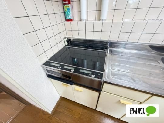 �y���̑��z�@�L�b�`��