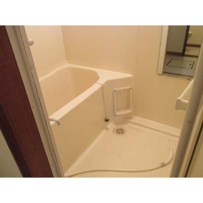 �y���̑��z�@�o�X�^�V�����[