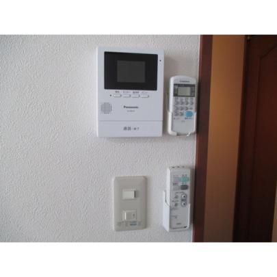 �y���̑��z�@�Z�L�����e�B