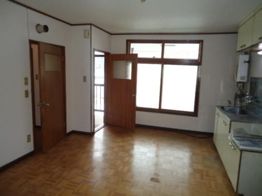 �y���̑��z�@���r���O