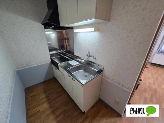 �y���̑��z�@�L�b�`��