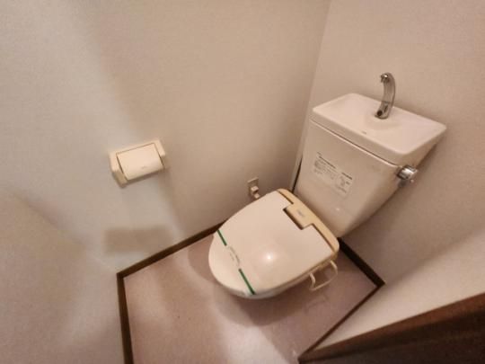 �y���̑��z�@�g�C��