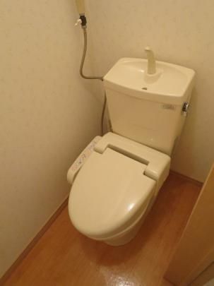 �y���̑��z�@�g�C��