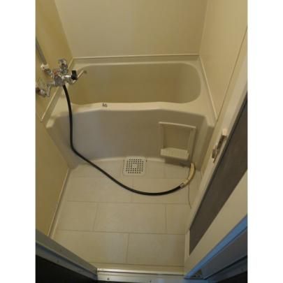 �y���̑��z�@�o�X�^�V�����[