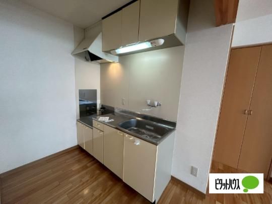 �y���̑��z�@�L�b�`��