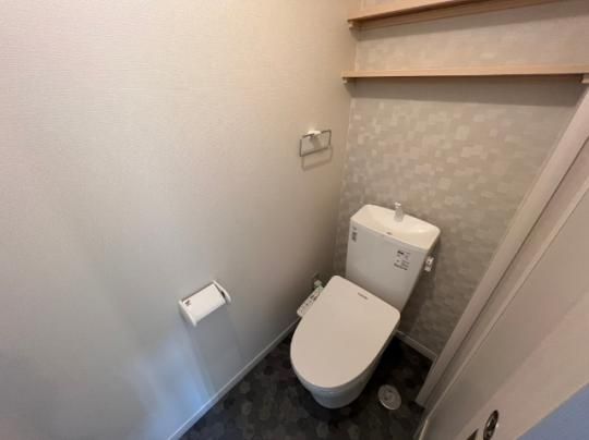 �y���̑��z�@�g�C��