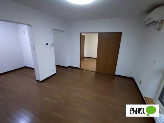 �y���̑��z�@���r���O