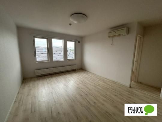 �y���̑��z�@���r���O