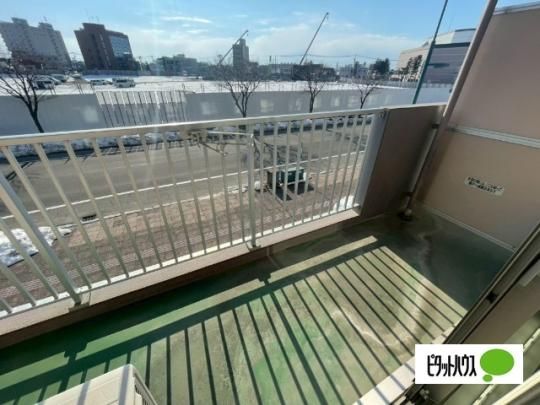 �y���̑��z�@�o���R�j�[