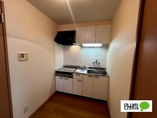 �y���̑��z�@�L�b�`��