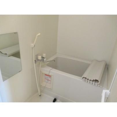 �y���̑��z�@�o�X�^�V�����[