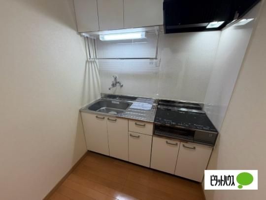 �y���̑��z�@�L�b�`��