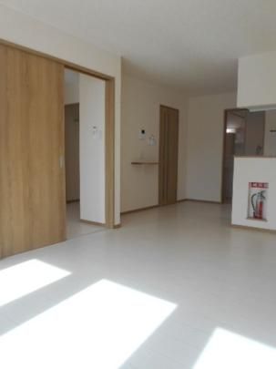 �y���̑��z�@���r���O