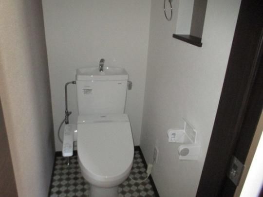 �y���̑��z�@�g�C��