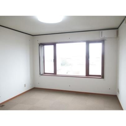 �y���̑��z�@���r���O