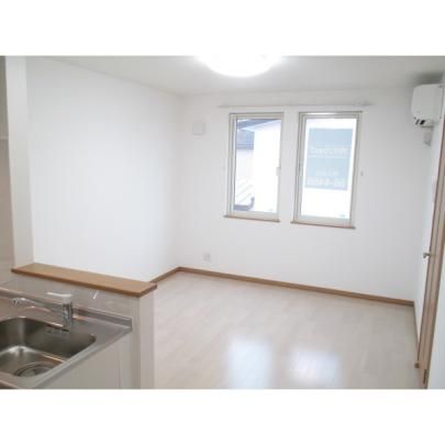 �y���̑��z�@���r���O