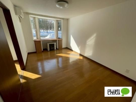 �y���̑��z�@���r���O