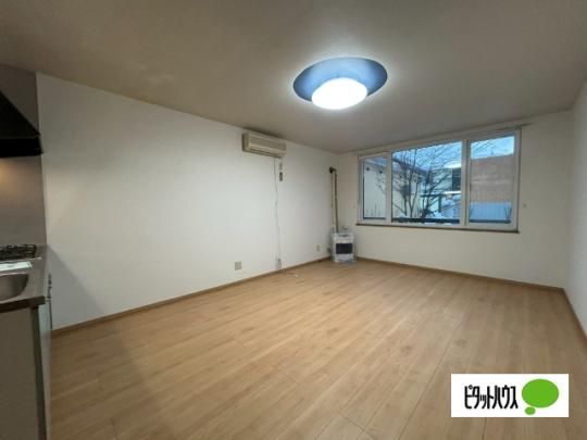 �y���̑��z�@���r���O