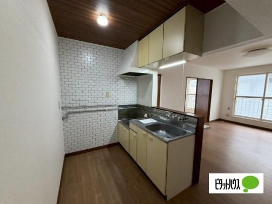 �y���̑��z�@�L�b�`��