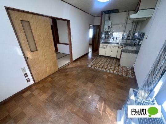 �y���̑��z�@���r���O