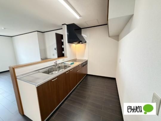 �y���̑��z�@�L�b�`��
