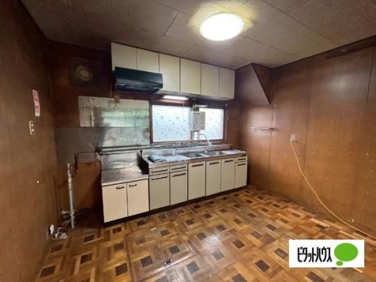 �y���̑��z�@�L�b�`��