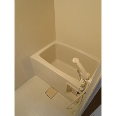 �y���̑��z�@�o�X�^�V�����[