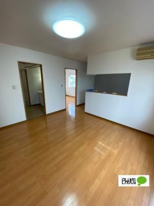 �y���̑��z�@���r���O