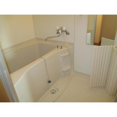 �y���̑��z�@�o�X�^�V�����[