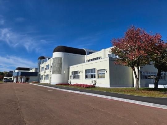 �y���Ӂz�@���ǒ������Ǐ��w�Z�F1196m