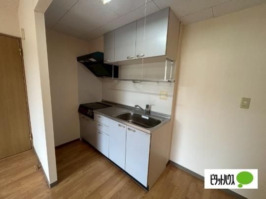 �y���̑��z�@�L�b�`��