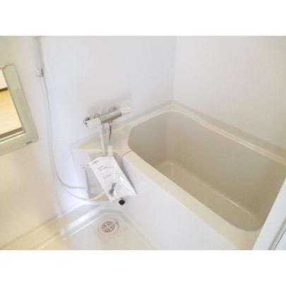 �y���̑��z�@�o�X�^�V�����[