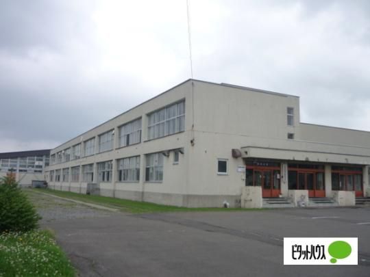 �y���Ӂz�@����s�����a���w�Z�F1150m